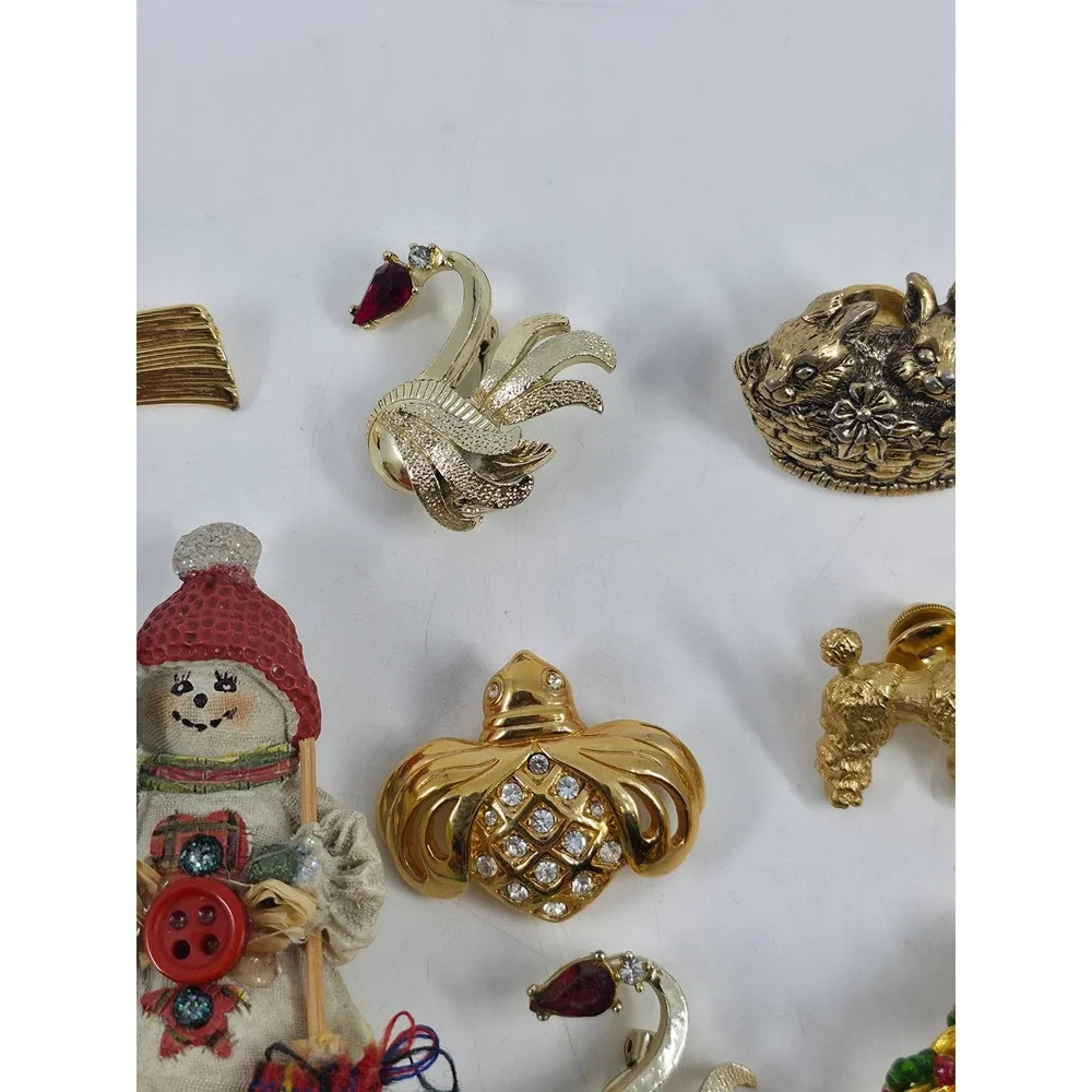 Vintage‎ Brooch Pin Lot Gold Tone Rhinestone Enamel Christmas Halloween 11pc